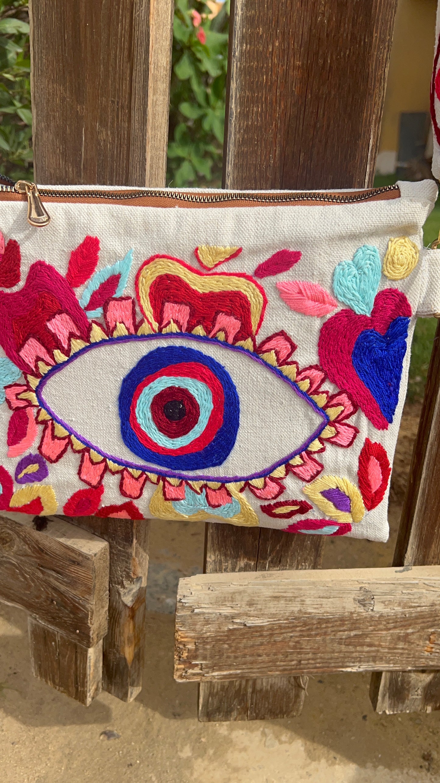 EYE SUMMER CROSS BAG